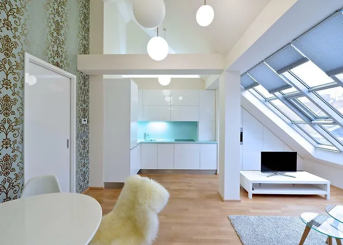 Designer Loft 2 *